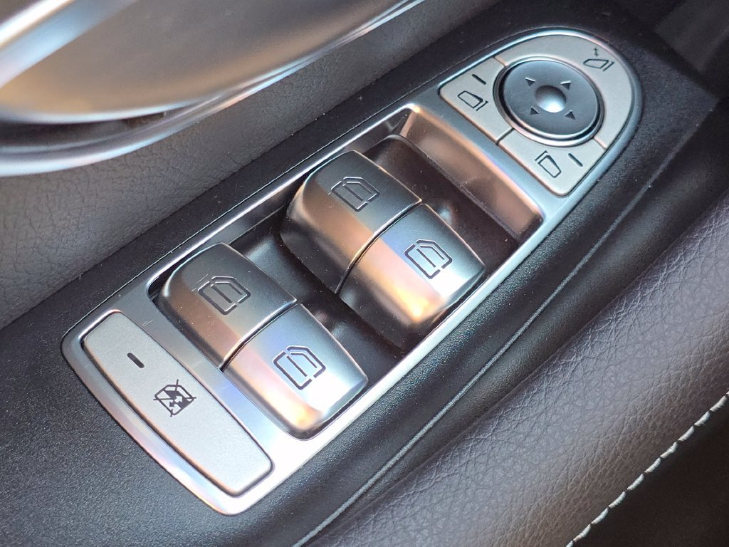 Certified 2023 Mercedes-Benz E 350 4MATIC Sedan image 29