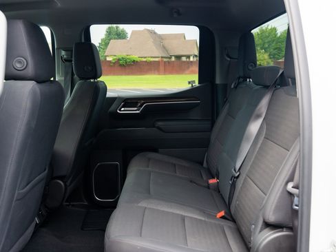 Used 2026 Chevrolet Silverado 1500 LT RWD image 15
