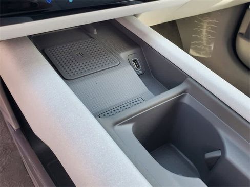 New 2023 Hyundai Ioniq 6 SEL image 22
