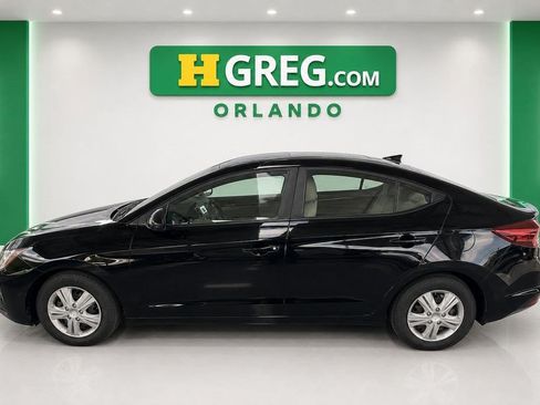 Used 2019 Hyundai Elantra SE FWD image 11