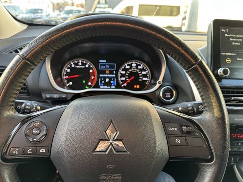 Used 2023 Mitsubishi Eclipse Cross SE image 19