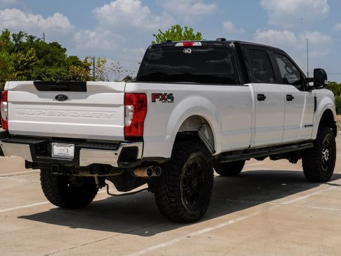 Used 2022 Ford F350 XL w/ Power Equipment Group AWD/4WD image 9