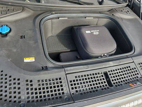 New 2026 Hyundai Ioniq 9 SEL image 14