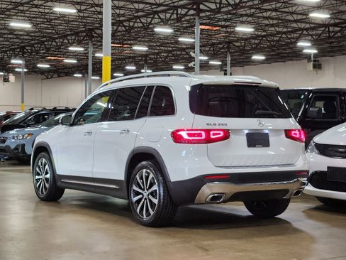 Used 2022 Mercedes-Benz GLB 250 image 7