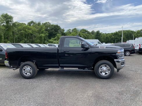 New 2026 RAM 2500 Tradesman AWD/4WD image 2