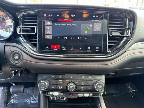 Used 2024 Dodge Durango GT image 20