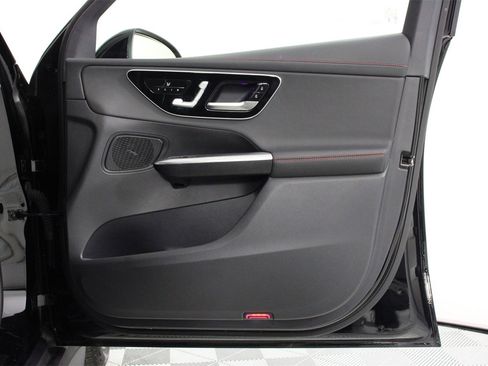 Used 2025 Mercedes-Benz GLC 43 AMG GLC 43 AMG image 21