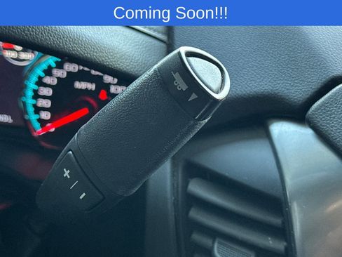 Used 2019 Chevrolet Suburban Premier RWD image 24
