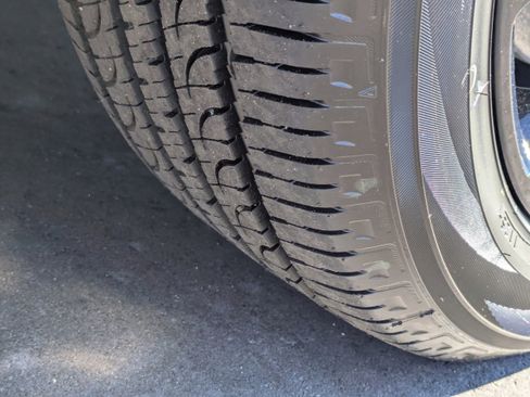 New 2026 Jeep Compass Latitude AWD/4WD image 12