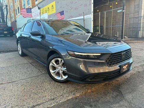 Used 2023 Honda Accord LX image 16