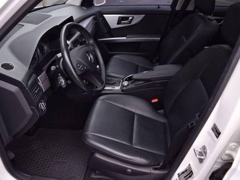 Used 2010 Mercedes-Benz GLK 350 4MATIC image 19