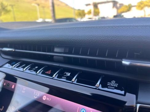 Used 2023 Jeep Grand Cherokee 4WD 4xe image 35