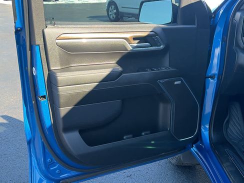 Certified 2023 Chevrolet Silverado 1500 RST w/ Convenience Package II image 5