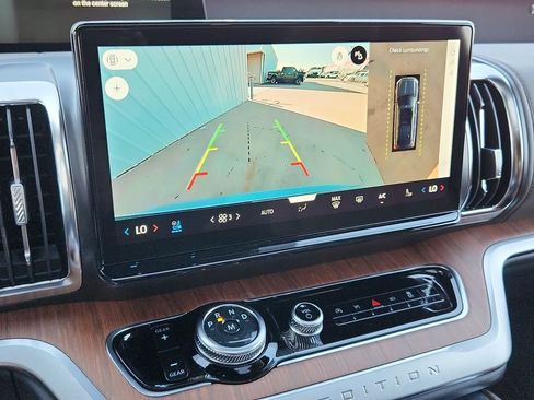 New 2027 Ford Expedition Max King Ranch RWD image 24