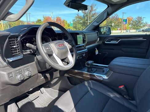 New 2026 GMC Sierra 1500 Elevation w/ Elevation Premium Package image 14