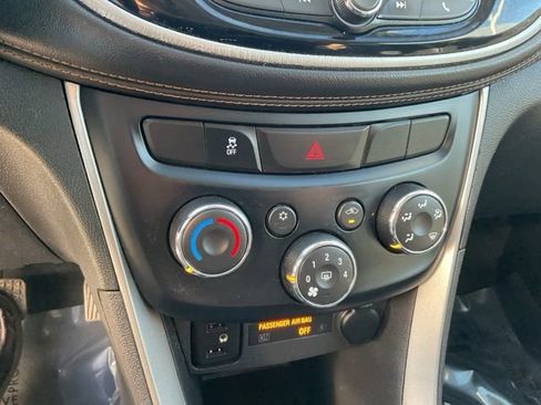 Used 2020 Chevrolet Trax LS w/ LPO, Cargo Package image 18