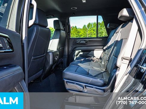 Used 2025 Chevrolet Tahoe LT AWD/4WD image 19