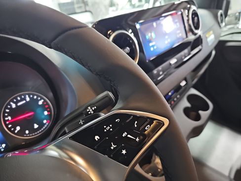 New 2026 Mercedes-Benz Sprinter 2500 image 24