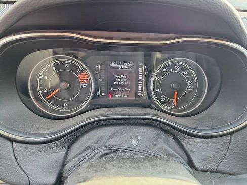 Used 2019 Jeep Cherokee Latitude Plus FWD image 8