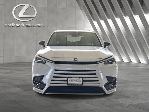 Certified 2026 Lexus TX 500h AWD w/ Technology Package image 26