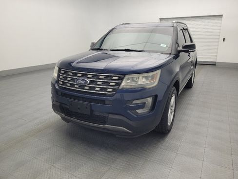 Used 2016 Ford Explorer XLT w/ Equipment Group 202A image 15