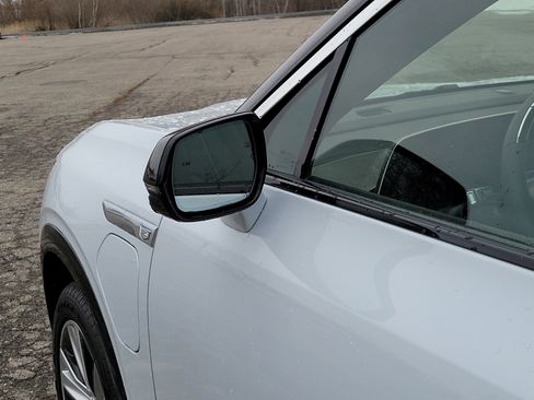 New 2026 Cadillac Vistiq Luxury image 13