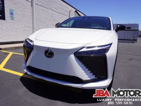 Used 2023 Lexus RZ 450e Premium w/ Technology Package AWD/4WD image 44
