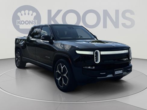 Used 2024 Rivian R1T Adventure Dual AWD/4WD image 2