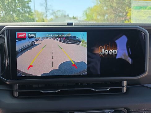 New 2026 Jeep Wrangler Unlimited Sahara AWD/4WD image 22