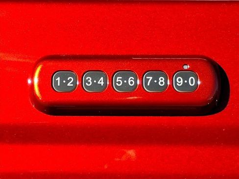 Used 2022 Ford Bronco Big Bend image 10