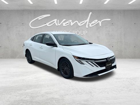 New 2026 Nissan Sentra SV w/ SV Convenience Package FWD image 2