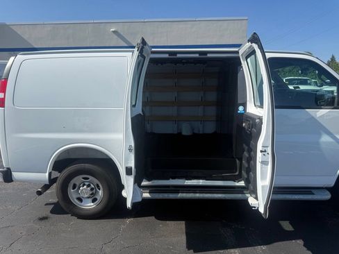 Used 2025 Chevrolet Express 2500 w/ Driver Convenience Package RWD image 42
