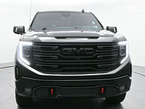 Used 2024 GMC Sierra 1500 AT4 w/ Technology Package image 2