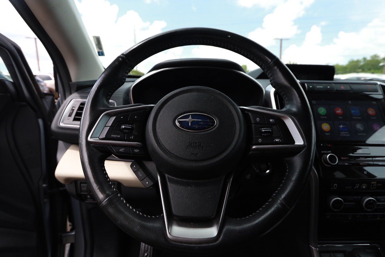 Used 2019 Subaru Ascent Limited AWD/4WD image 10