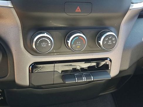 Certified 2023 RAM 1500 Big Horn AWD/4WD image 16