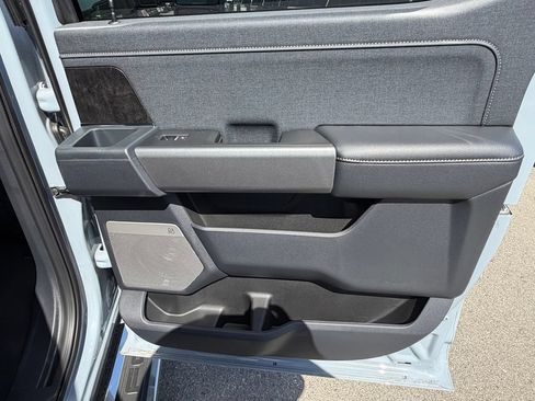 New 2026 Ford F250 Lariat w/ FX4 Off-Road Package AWD/4WD image 18