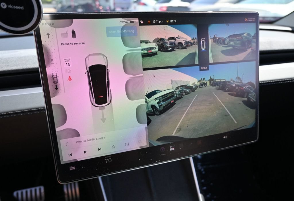 Used 2026 Tesla Model Y Long Range AWD/4WD image 34