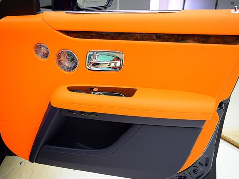 Used 2023 Rolls-Royce Ghost image 42