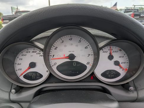 Used 2006 Porsche Boxster S RWD image 16