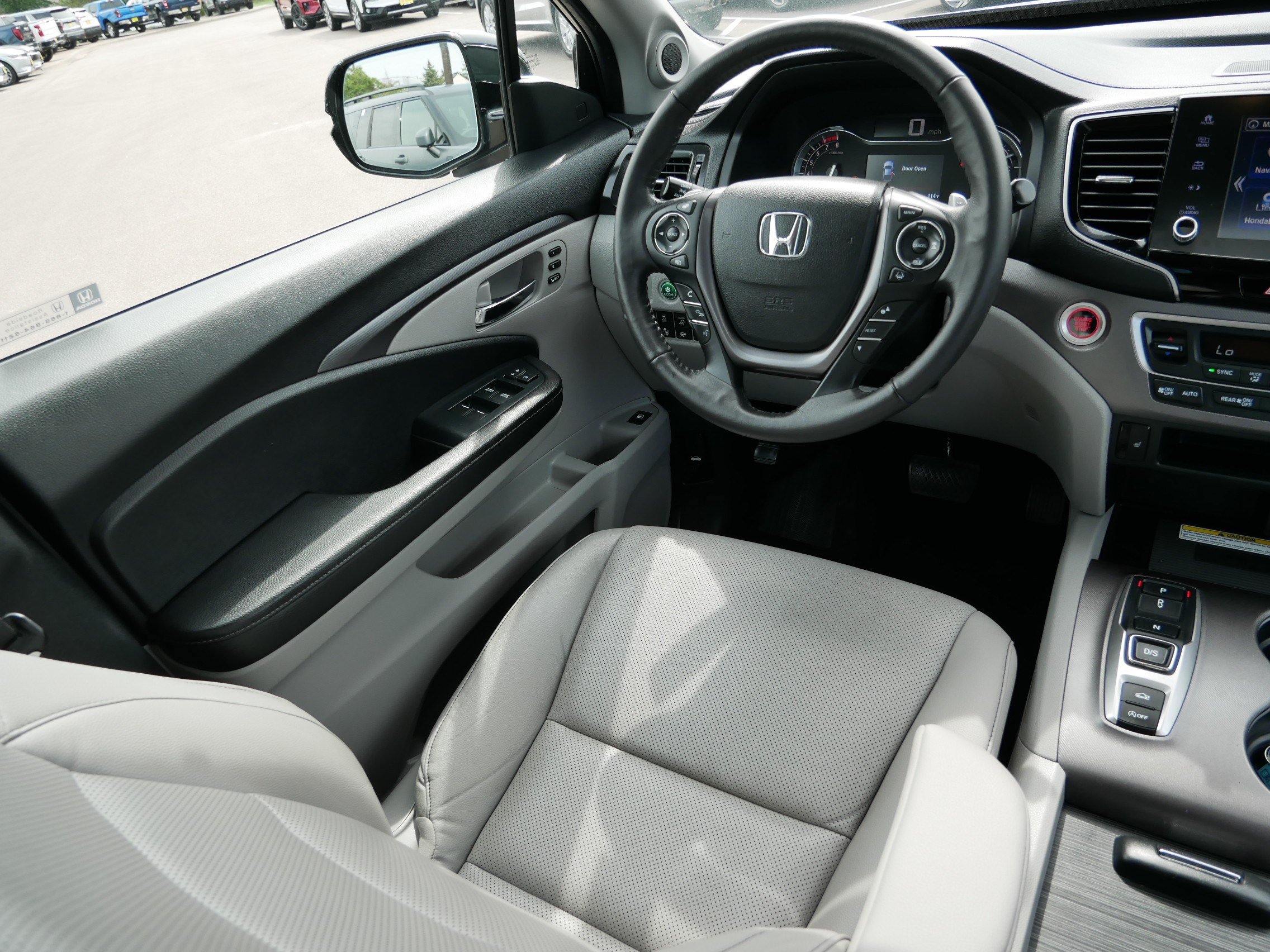 Used 2023 Honda Ridgeline RTL-E image 9