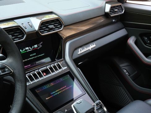 Used 2023 Lamborghini Urus S AWD/4WD image 19