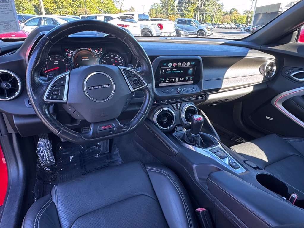 Used 2016 Chevrolet Camaro SS RWD image 6