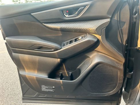 Used 2023 Subaru Ascent Premium w/ Convenience Package image 15