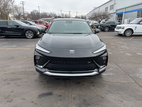 New 2026 Buick Envista Sport Touring w/ Convenience I Package image 2