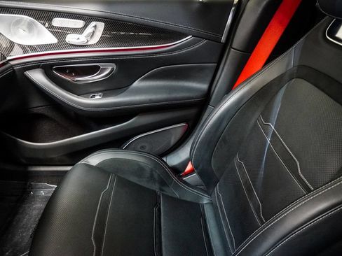 Used 2019 Mercedes-Benz AMG GT 63 w/ AMG Dynamic Plus Package image 32