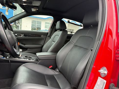 Used 2023 Honda Civic Sport Touring image 6