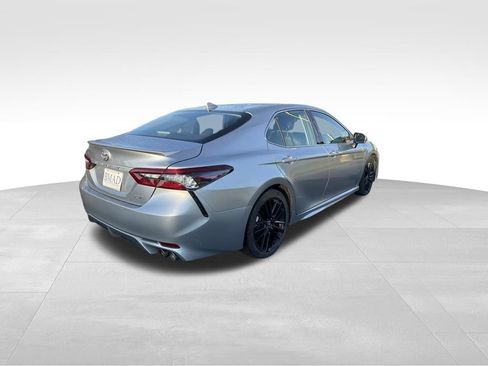 Used 2024 Toyota Camry XSE FWD image 4