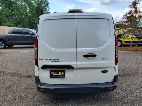Used 2019 Ford Transit Connect XLT FWD image 12