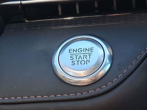 Used 2024 Lincoln Nautilus Reserve w/ Equipment Group 203A image 24