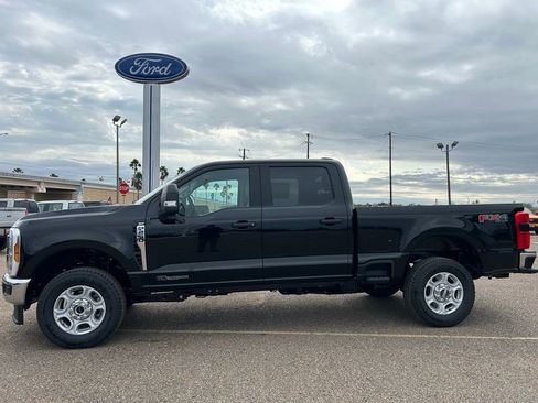 New 2026 Ford F250 XLT w/ 360-Degree Camera Package AWD/4WD image 4